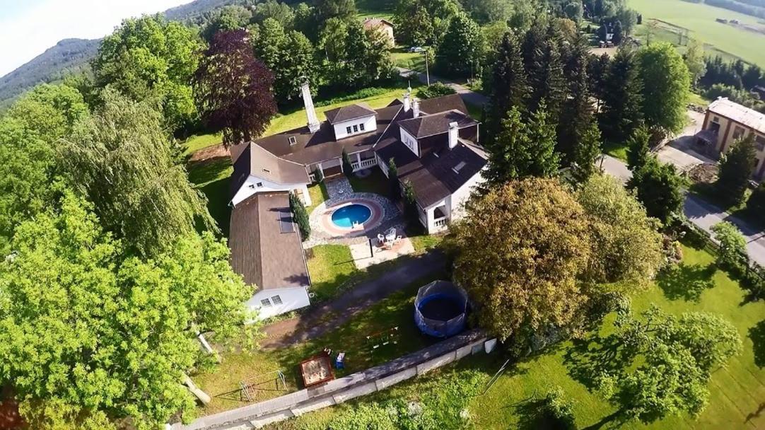Resort Chribska Apartmany Adri エクステリア 写真